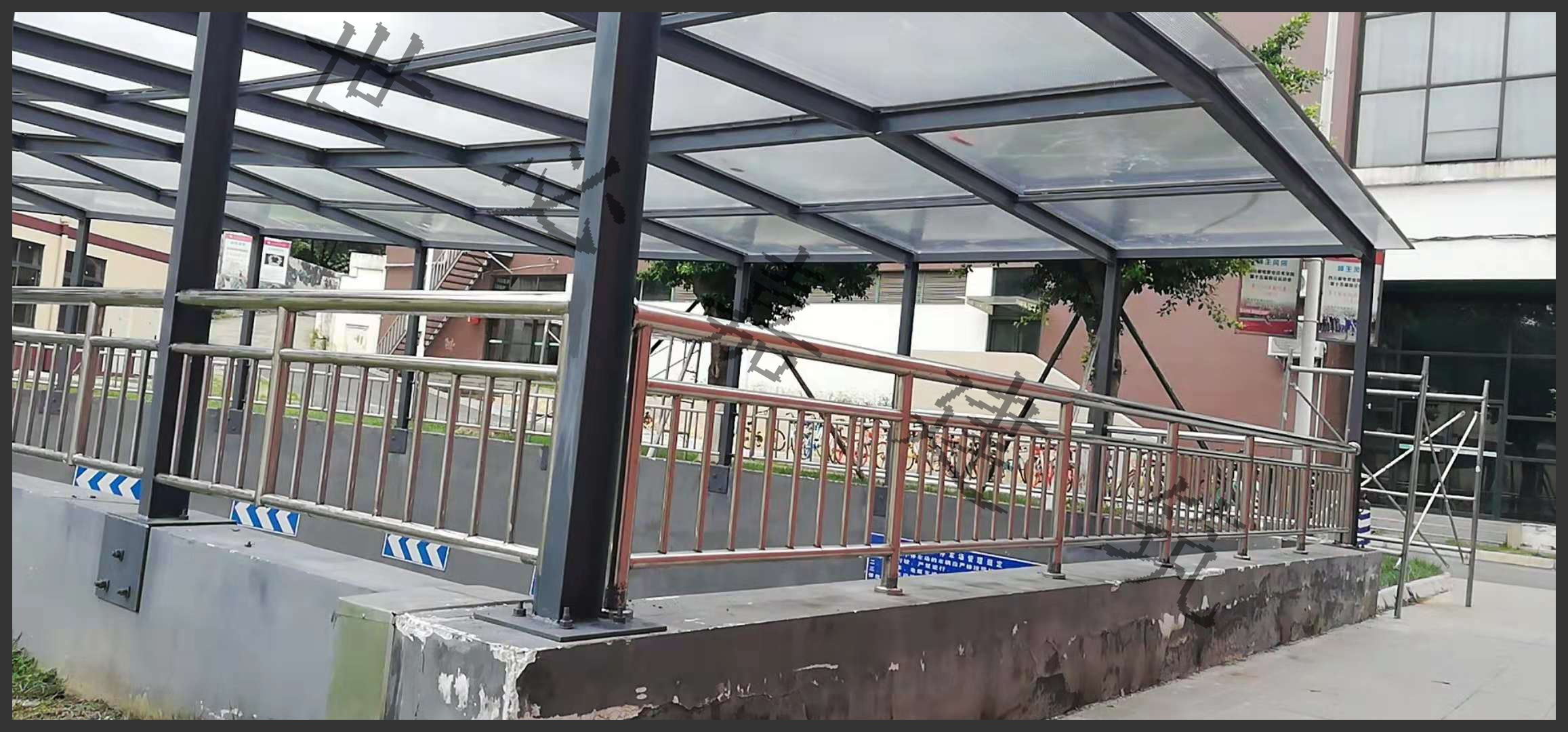四川郵電職業技術學院...